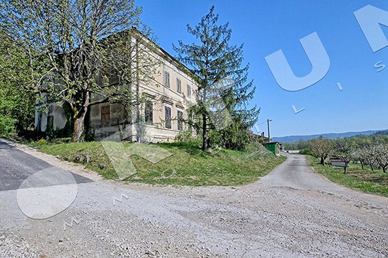 A run-down school building around Motovun