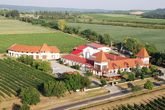 Garamvári Vineyard Estate