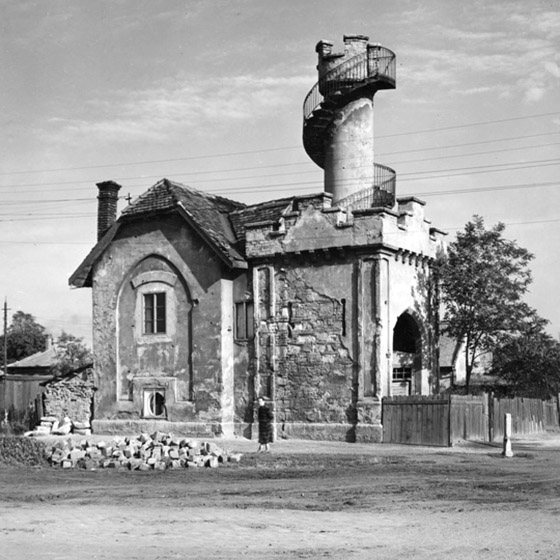 The field guard’s tower